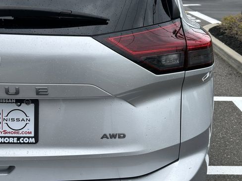 Certified 2024 Nissan Rogue S AWD/4WD image 34