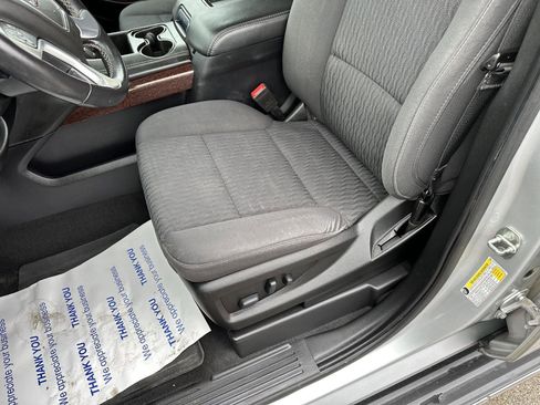 Used 2020 GMC Yukon SLE w/ SLE Value Package image 38