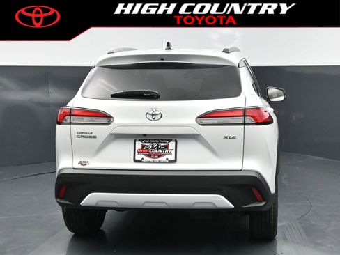 New 2026 Toyota Corolla Cross XLE w/ Convenience Package FWD image 5
