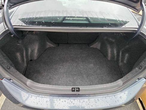 Used 2014 Toyota Corolla LE image 23