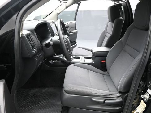 Used 2022 Nissan Frontier S w/ Technology Package image 11