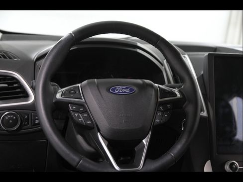 Used 2023 Ford Edge SEL w/ Convenience Package AWD/4WD image 7