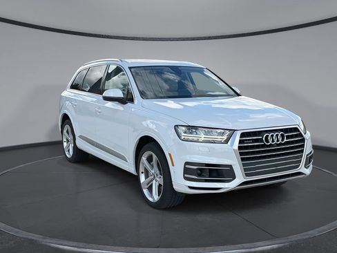 Used 2019 Audi Q7 3.0T Prestige AWD/4WD image 12