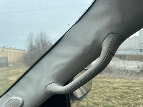 Used 2007 Cadillac Escalade AWD w/ Information Package image 30