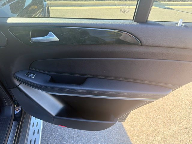 Used 2017 Mercedes-Benz GLS 550 4MATIC image 20