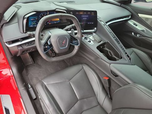 Used 2023 Chevrolet Corvette Stingray Preferred Cpe w/ Z51 Performance Package RWD image 8