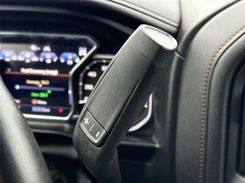Used 2020 GMC Sierra 1500 AT4 w/ AT4 Premium Package image 16