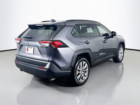 Used 2024 Toyota RAV4 XLE Premium image 5