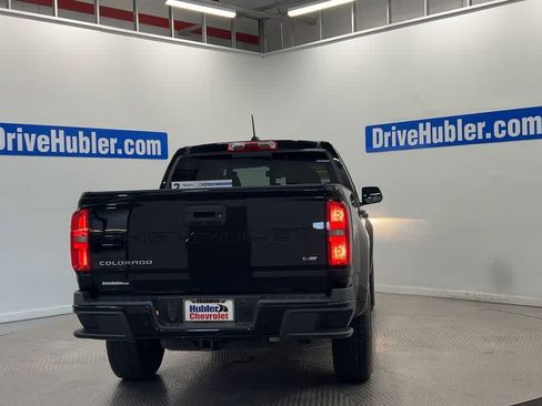 Used 2021 Chevrolet Colorado Z71 w/ Safety Package AWD/4WD image 9