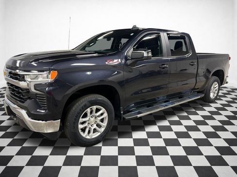 Used 2023 Chevrolet Silverado 1500 LT image 5
