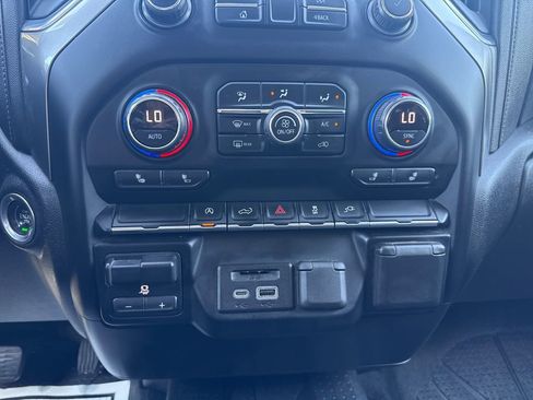 Used 2020 Chevrolet Silverado 1500 LT w/ All-Star Edition AWD/4WD image 10
