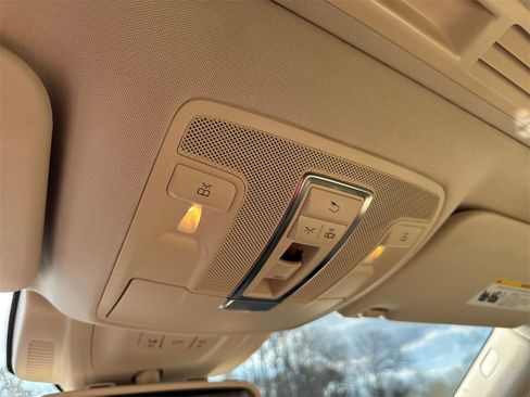 Used 2018 Mercedes-Benz GLE 350 w/ Premium 1 Package image 31