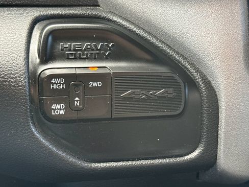 Used 2023 RAM 3500 Tradesman w/ Chrome Appearance Group AWD/4WD image 22