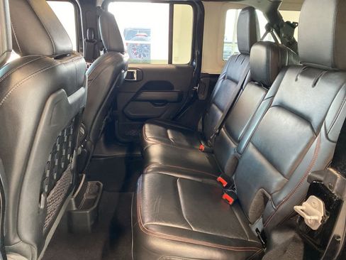 Used 2020 Jeep Wrangler Unlimited Rubicon w/ Dual Top Group image 26