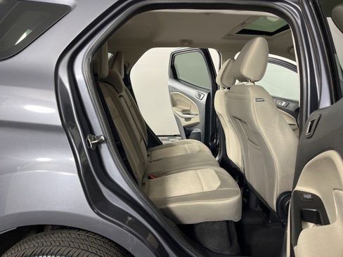 Used 2022 Ford EcoSport SE w/ SE Convenience Package image 40