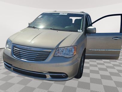 Used 2016 Chrysler Town & Country Touring w/ Driver Convenience Group