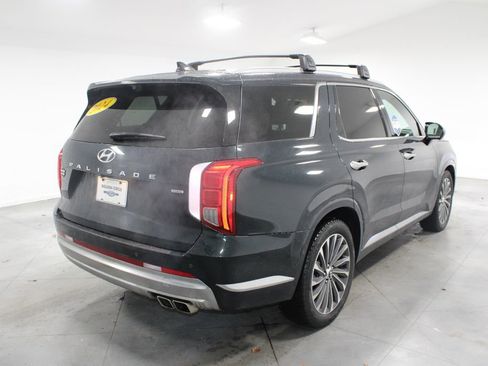Used 2024 Hyundai Palisade Calligraphy image 9