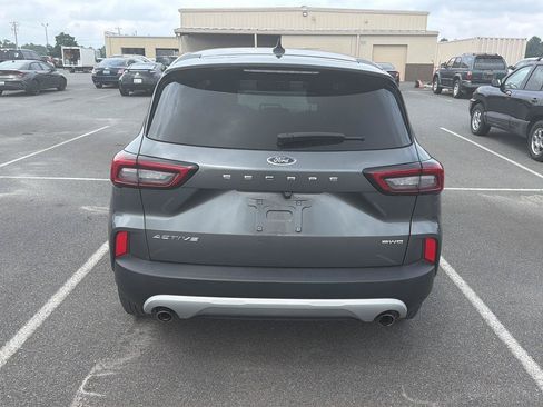 Used 2023 Ford Escape Active AWD/4WD image 4