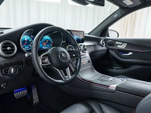 Certified 2022 Mercedes-Benz GLC 300 4MATIC image 12