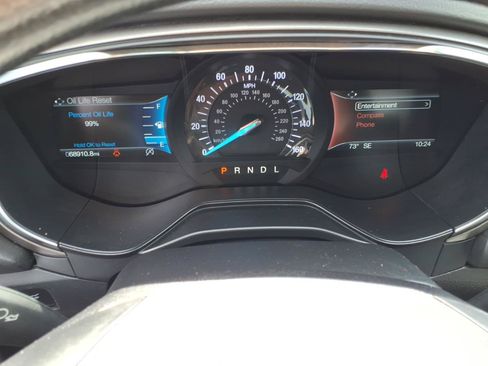 Used 2020 Ford Fusion SE FWD image 19