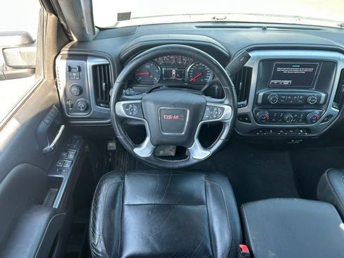 Used 2019 GMC Sierra 2500 SLT w/ Duramax Plus Package AWD/4WD image 27
