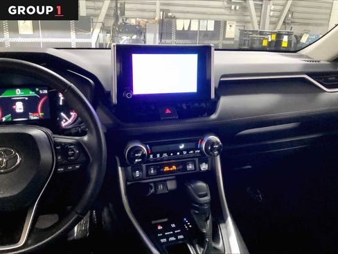 Used 2023 Toyota RAV4 XLE w/ Convenience Package AWD/4WD image 7