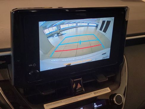 Used 2024 Toyota Corolla LE image 26