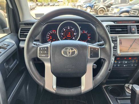 Used 2010 Toyota 4Runner Limited image 20