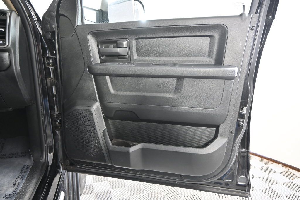 Used 2020 RAM 3500 Tradesman AWD/4WD image 13