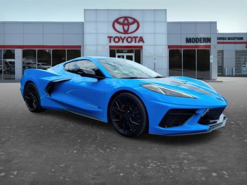 Used 2022 Chevrolet Corvette Stingray Preferred Cpe RWD image 8