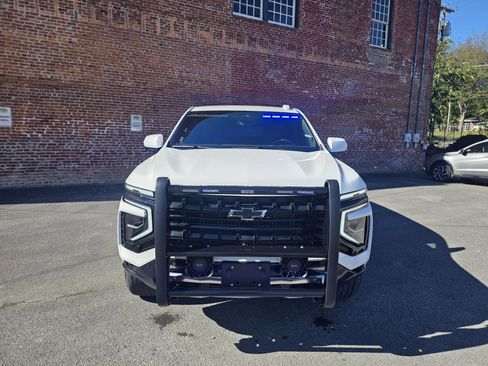 New 2025 Chevrolet Tahoe Police image 14