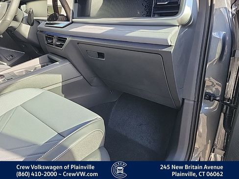 New 2026 Volkswagen Tiguan SE R-Line image 44