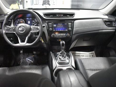 Used 2020 Nissan Rogue S image 14