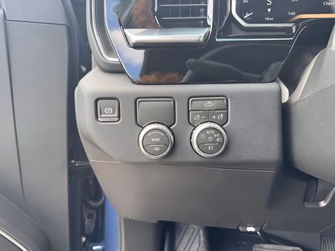 New 2026 GMC Sierra 1500 Elevation RWD image 16