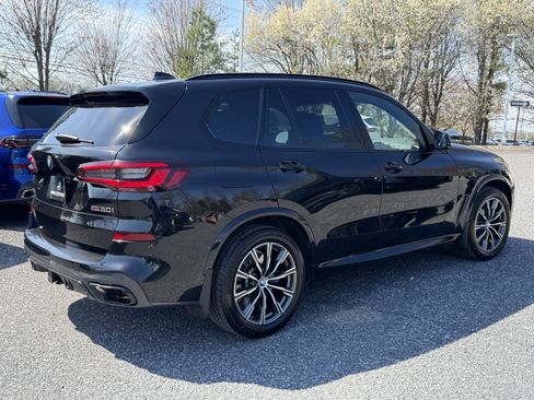Certified 2022 BMW X5 M50i AWD/4WD image 4