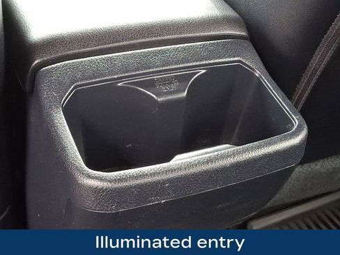 Used 2018 Toyota Tacoma Limited image 13