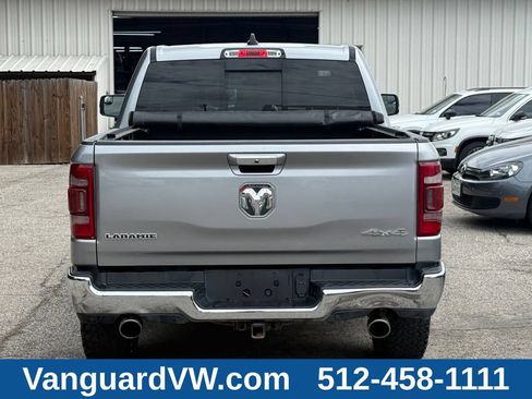 Used 2019 RAM 1500 Laramie AWD/4WD image 10