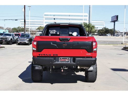 Used 2020 Nissan Titan PRO-4X AWD/4WD image 5