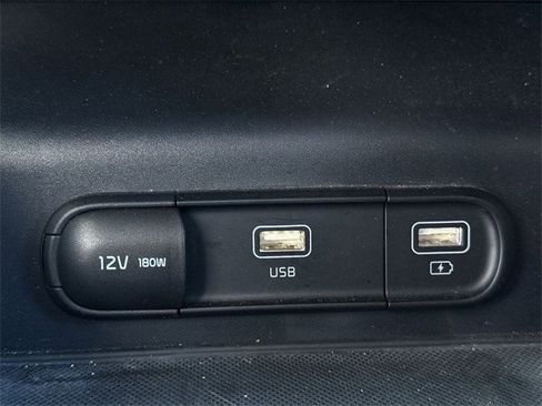 Used 2022 Kia K5 LXS image 21