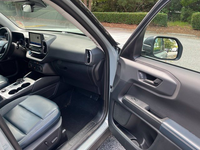Used 2024 Ford Bronco Sport Outer Banks w/ Tech Package AWD/4WD image 10