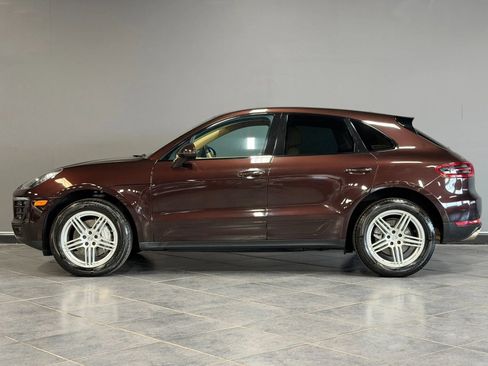 Used 2017 Porsche Macan S AWD/4WD image 9