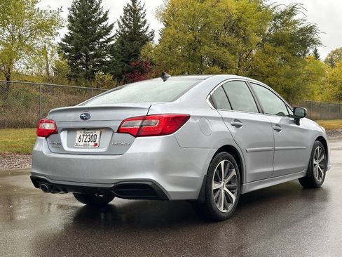 Used 2019 Subaru Legacy 2.5i Premium image 3