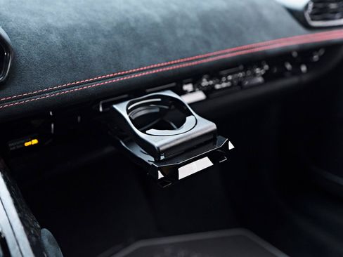 Used 2018 Lamborghini Huracan AWD/4WD image 61