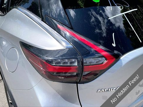 Used 2021 Nissan Murano SV FWD image 23