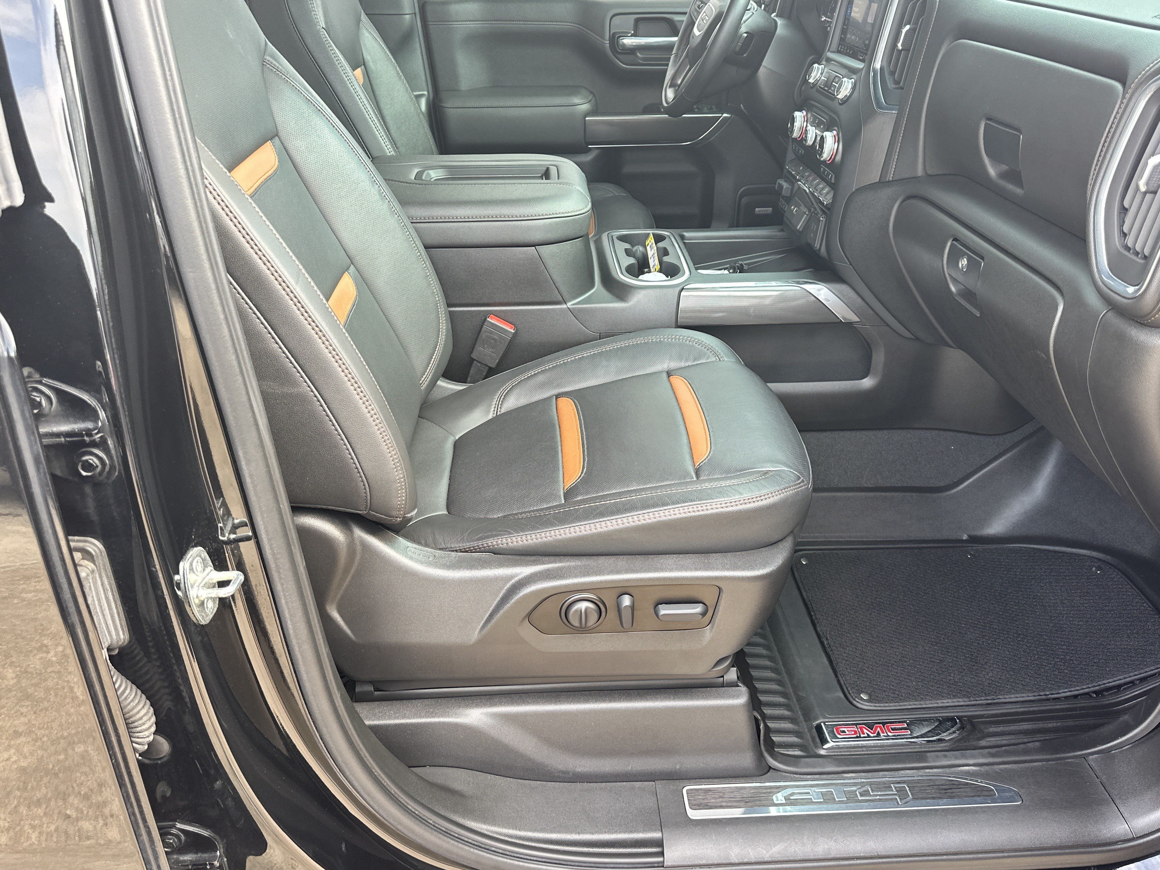 Certified 2022 GMC Sierra 1500 AT4 w/ AT4 Premium Package AWD/4WD image 14
