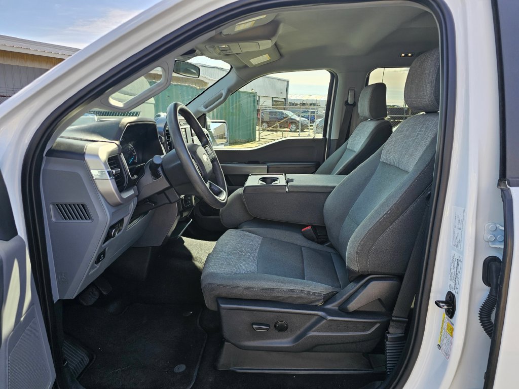 Used 2023 Ford F150 XLT w/ Trailer Tow Package AWD/4WD image 19
