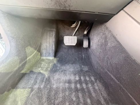 Used 2025 Tesla Model 3 RWD image 14