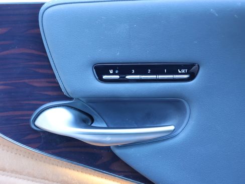 Certified 2021 Lexus LS 500 AWD image 13