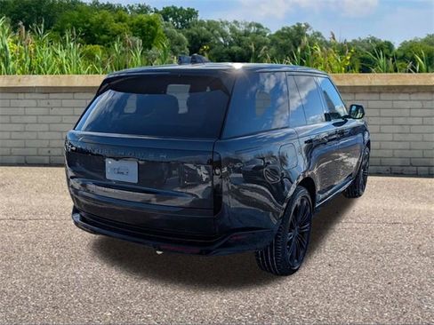New 2026 Land Rover Range Rover SE image 4