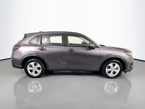 Certified 2024 Honda HR-V LX image 4